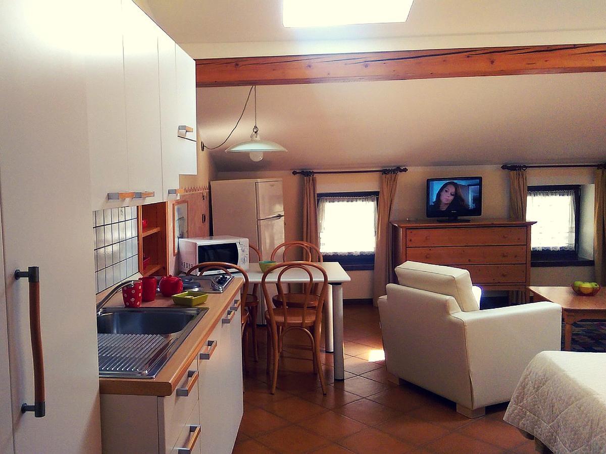 Manci Apartments By Hotel America Тренто Экстерьер фото