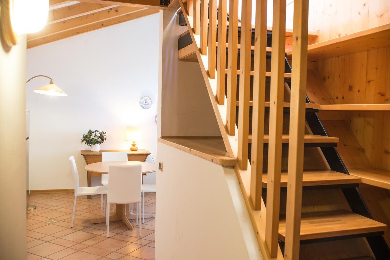 Manci Apartments By Hotel America Тренто Экстерьер фото